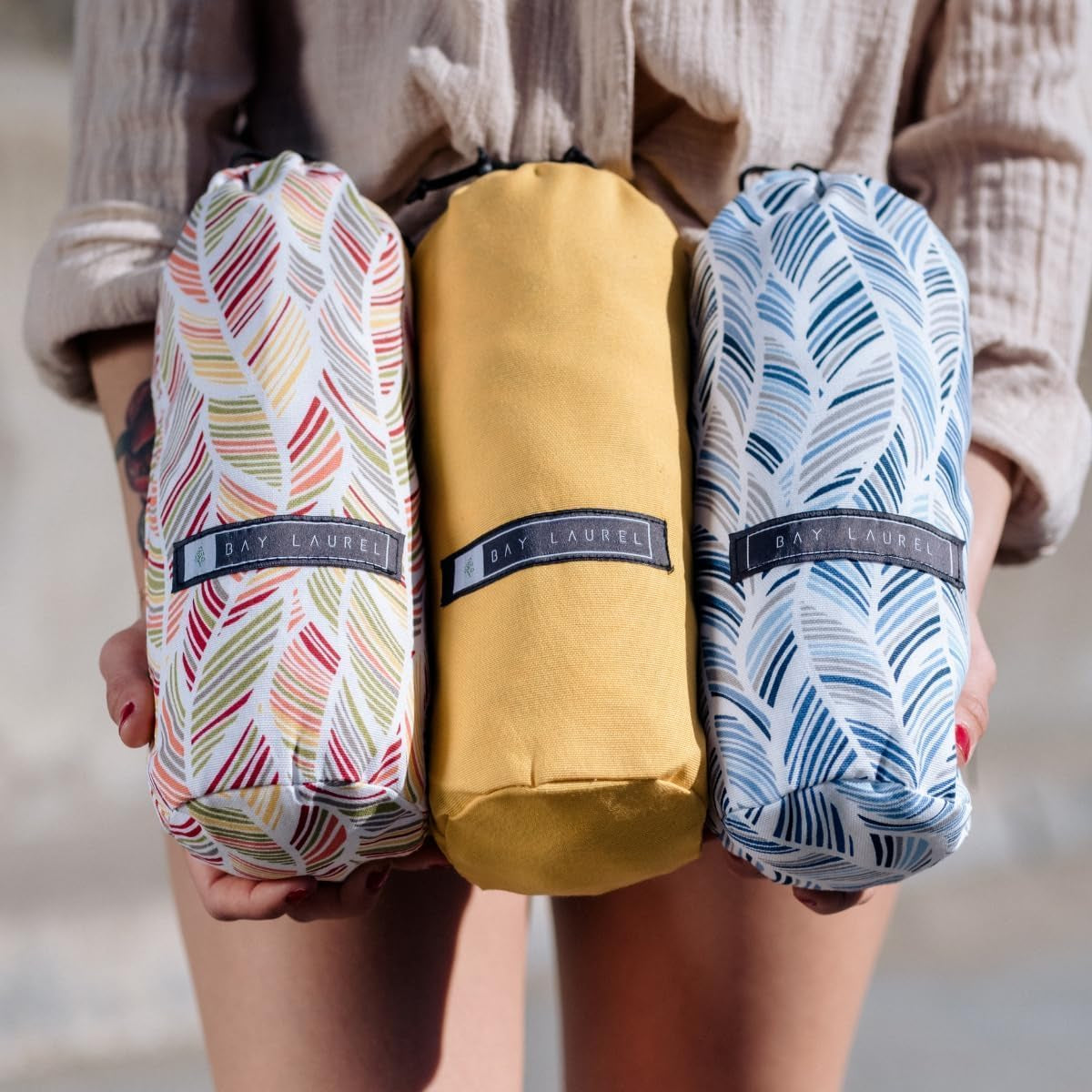 Turkish Beach Towel with Travel Bag 39 X 71 Quick Dry Sand Free Lightweight Large Oversized Towels Light - (Aqua with Blue Floral Bag)